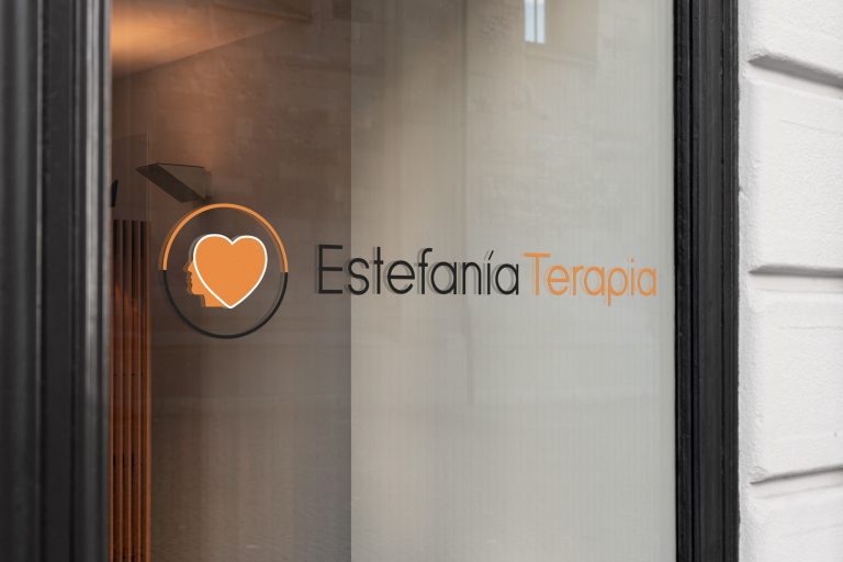 Estefanía Terapia · Psychologist