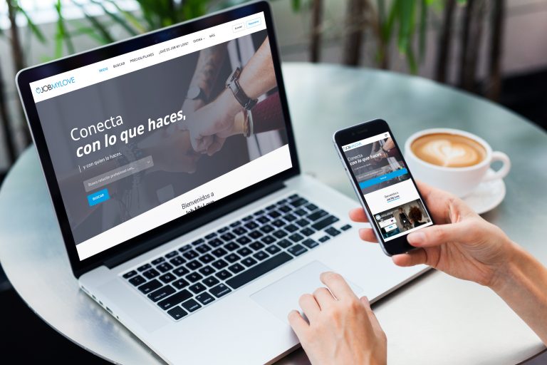 jobmylove.com · Social job finder